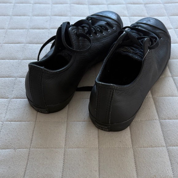 Converse Men's Chuck Taylor All Star Leather Low Top Black Leather Sneakers - Picture 6 of 7